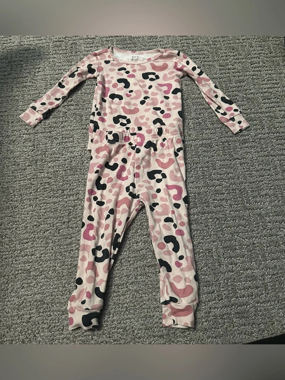 Girls Pink Leopard Print Pajama Set